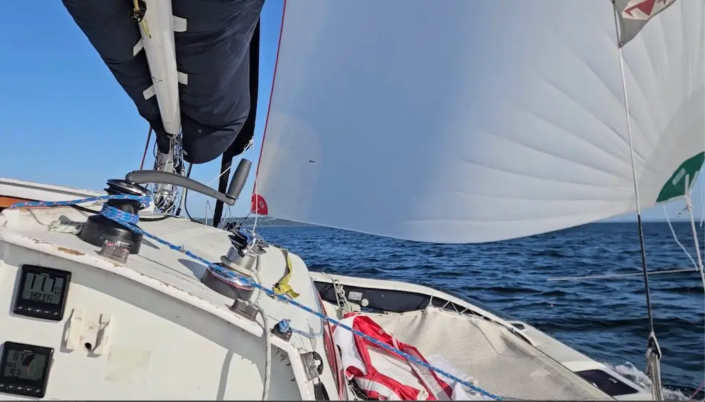 Farrier Trimaran 32 with White asymmetrical spinnaker, phot. cred. Will Q. (USA)