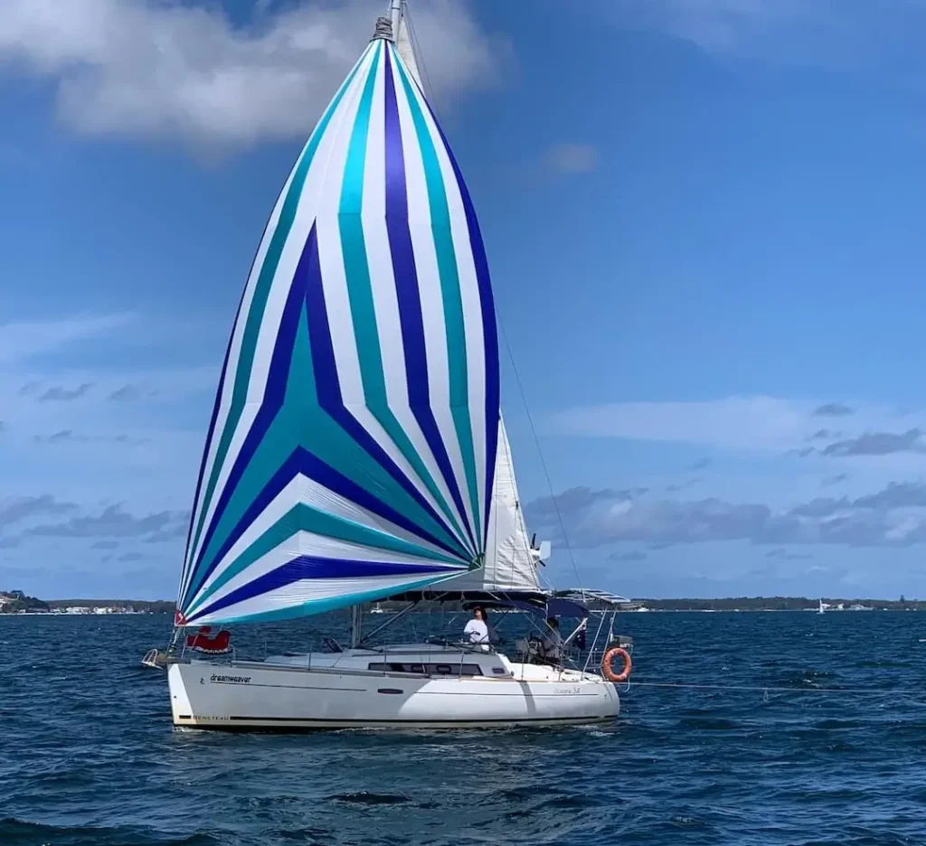 Beneteau Oceanis 34 asymmetrical spinnaker