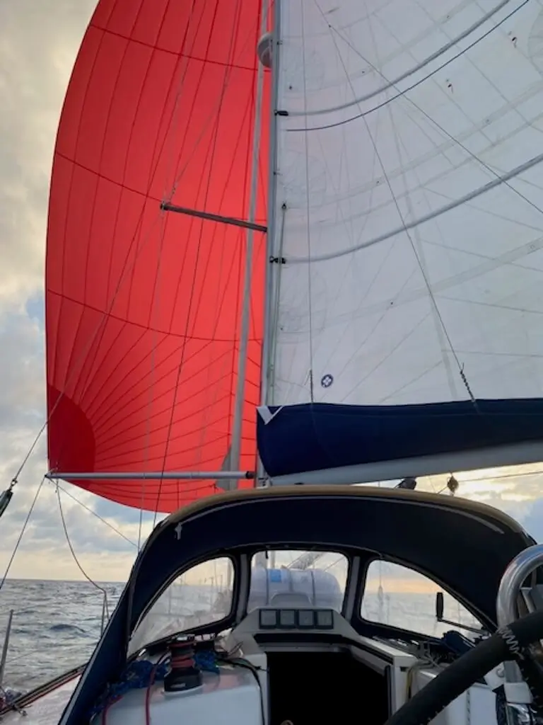 X382 symmetric spinnaker